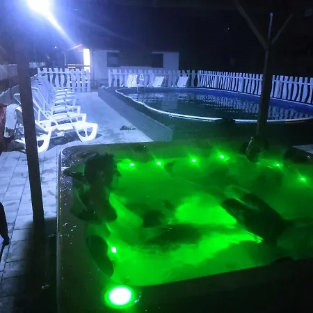 ,,zagroda Nowecin,, *